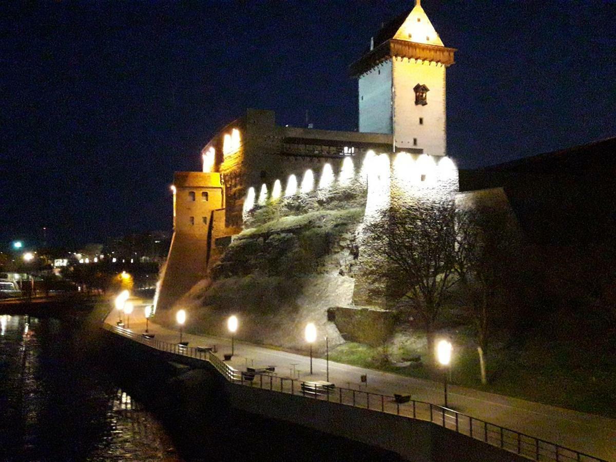 Герасимова 12 Narva Esterno foto